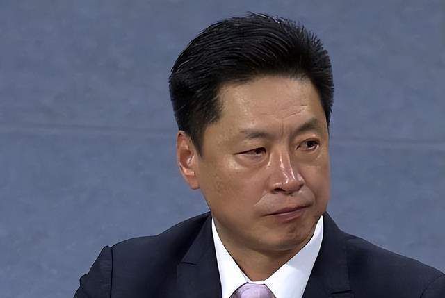 两人在曼彻斯特的一家高端日料餐厅“Musu”进行了私人晚餐，瓜帅向沃克强调了他在更衣室和赛场上的作用和角色。